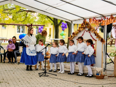 ESL Teacher (Primary School) photo